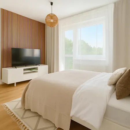 Nook Airport Studio, 5 Min From Bts Airport Apartmán Bratislava