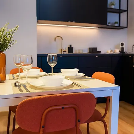 Nook Airport Studios, 5 Min From Bts Airport Pozsony