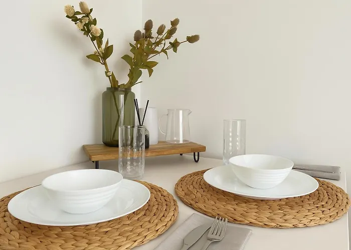 Nook Airport Studios, 5 Min From Bts Airport *