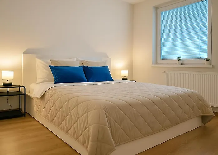 Nook Airport Studios, 5 Min From Bts Airport Appartement *