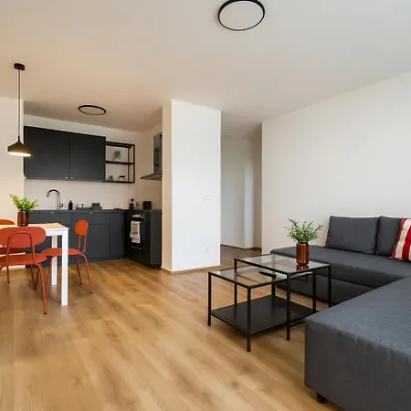 Nook Airport Studios, 5 Min From Bts Airport Bratislava